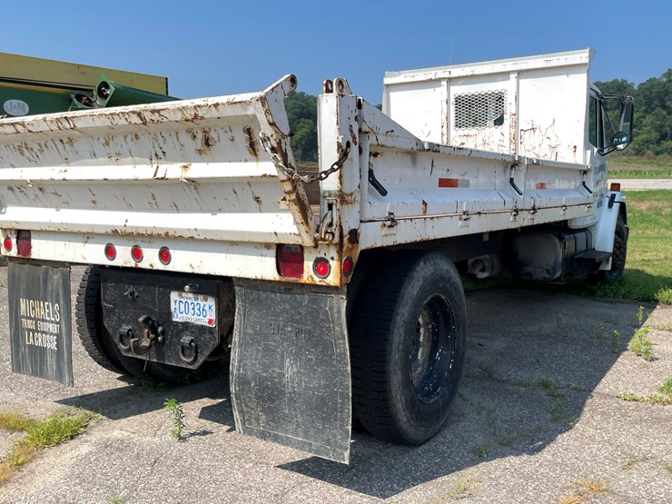 #1013-•-1992-freightliner-cummins-(has-mn-title)-image-4