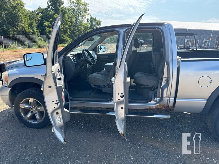 2007-dodge-ram-1500-image-8