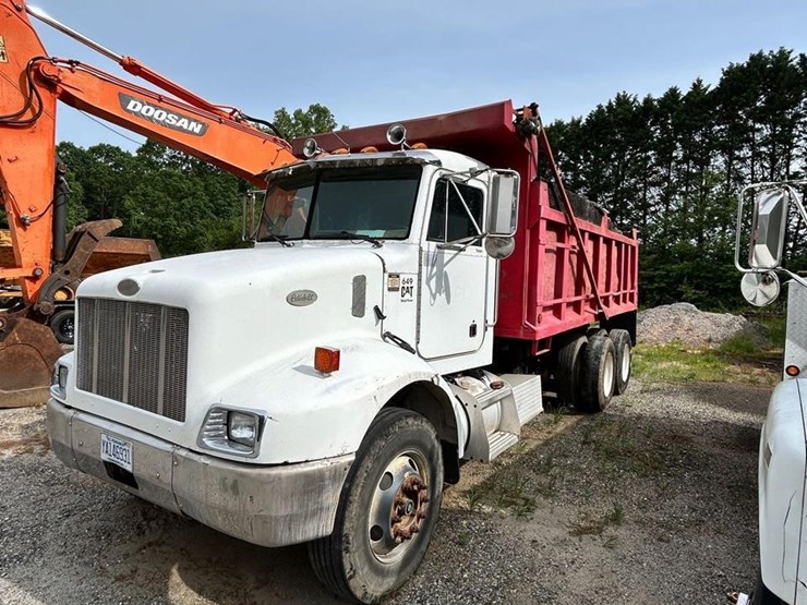 2000-peterbilt-330-image-1