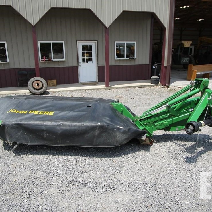 JOHN DEERE R240