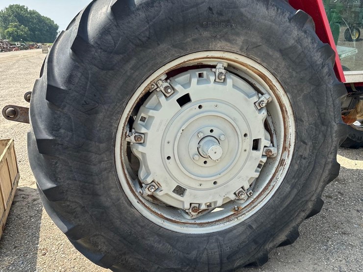 massey-ferguson-3545-image-10