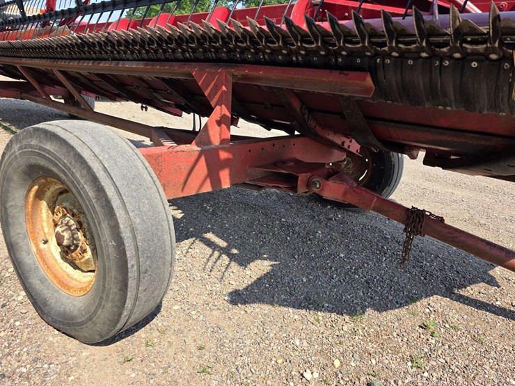ih-model-1020-bean-head,-25’-wide,-bolt-on-sections,-comes-with-4-wheel-header-trailer,-9.5l-14-tire-image-24