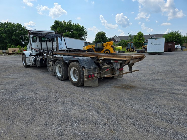 2012-kenworth-t800-image-25