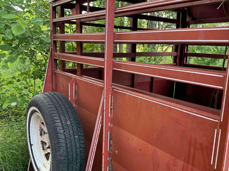 6ft-x-16ft-gooseneck-livestock-trailer-image-12