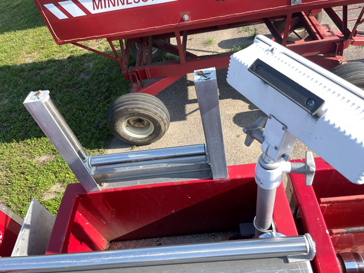 #1017-•-1985-retired-firetruck-(has-wi-title)-image-27