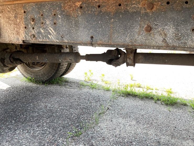 #1013-•-1992-freightliner-cummins-(has-mn-title)-image-29