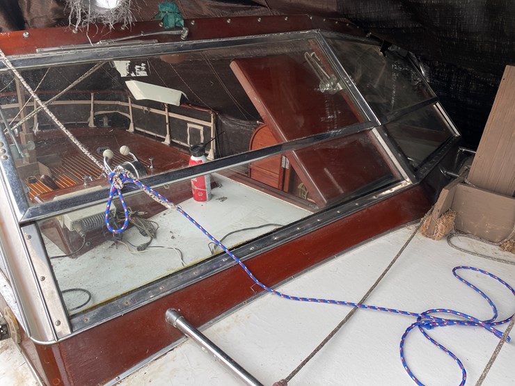#1069-•-1957-chris-craft-bull-nose-constellation-(onalaska,-wi)-image-20