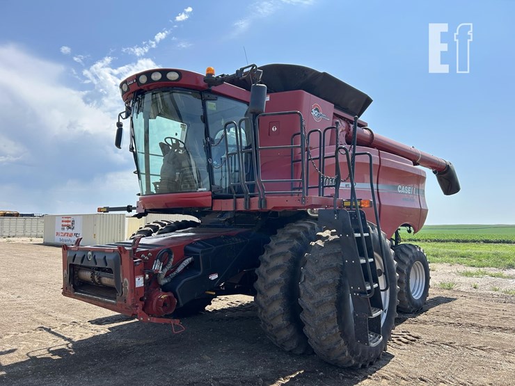 2007-case-ih-7010-image-1