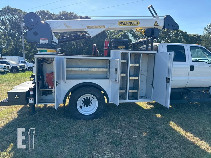 2013-ford-f750-xlt-image-7