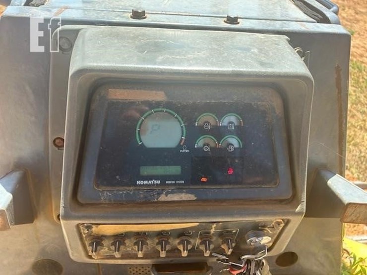 2006-komatsu-d65ex-15e0-image-10