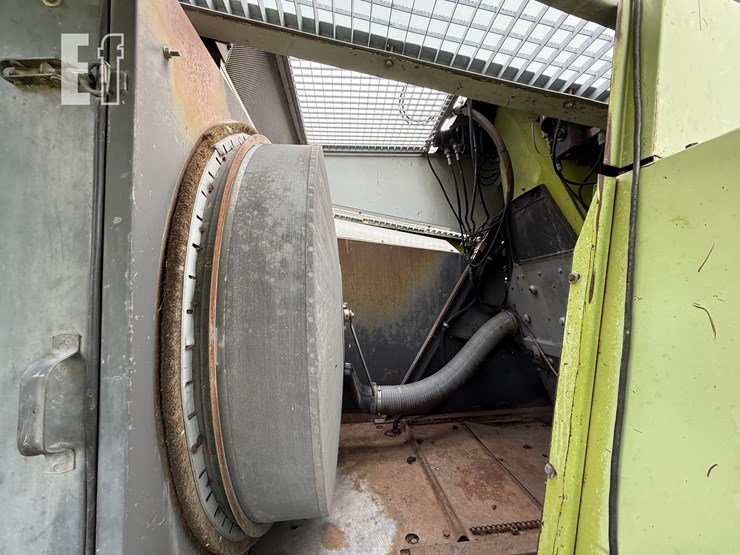 2000-claas-jaguar-880-image-17