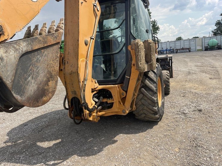 2013-case-580sn-image-19