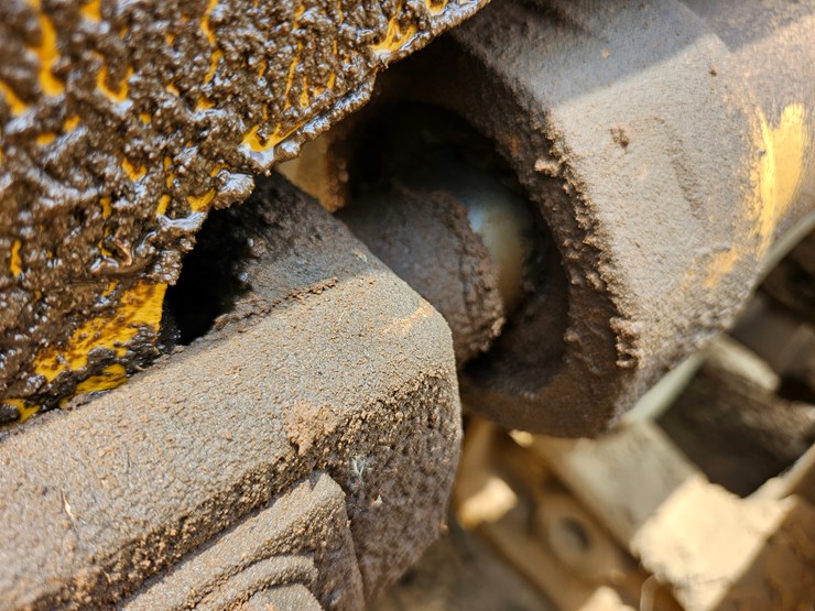 caterpillar-931b-image-82