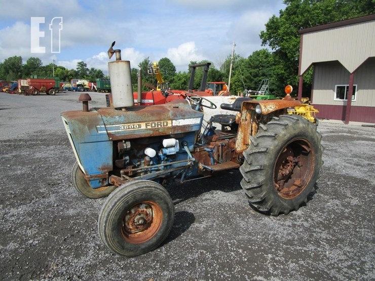 ford-3600-image-1