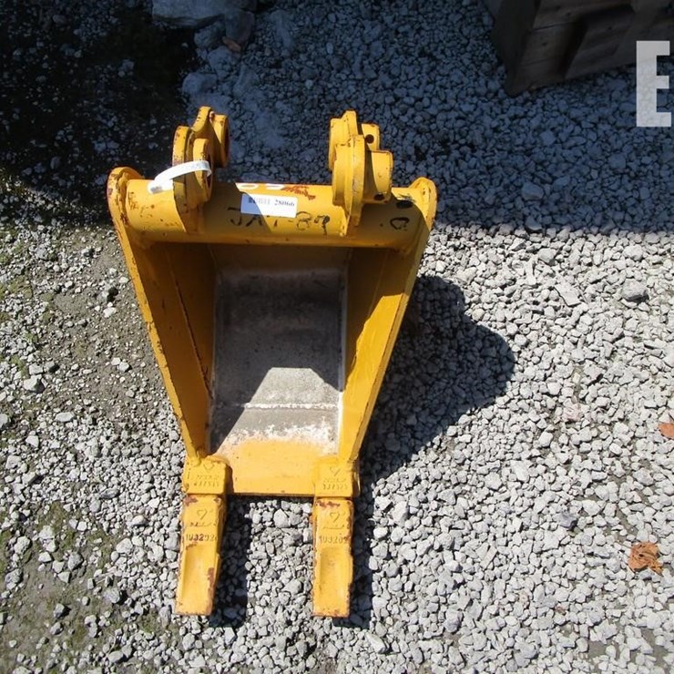CATERPILLAR 16