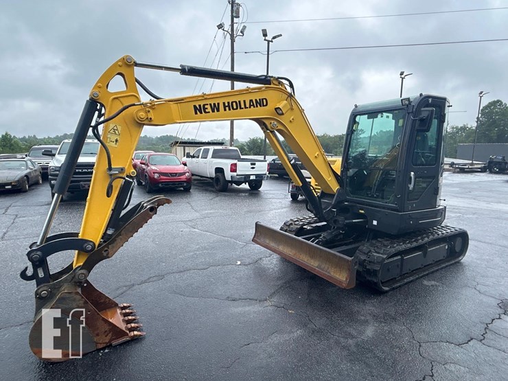 2023-new-holland-e60c-image-4