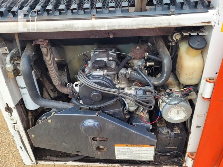bobcat-742b-image-11