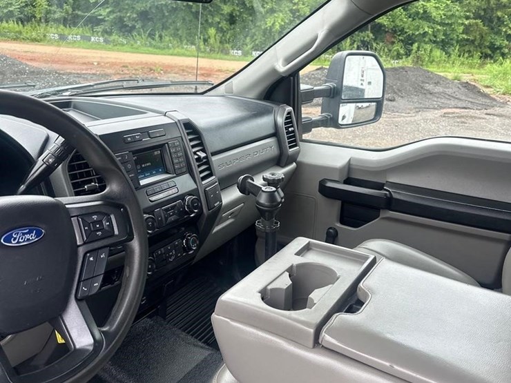 2019-ford-f450-image-26