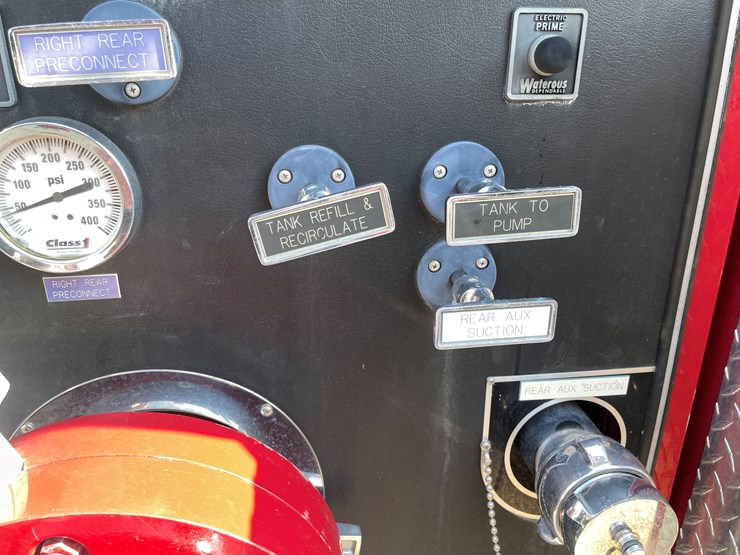#1017-•-1985-retired-firetruck-(has-wi-title)-image-76