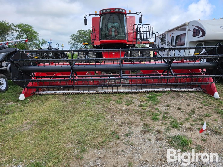 2012-case-ih-3020-image-2