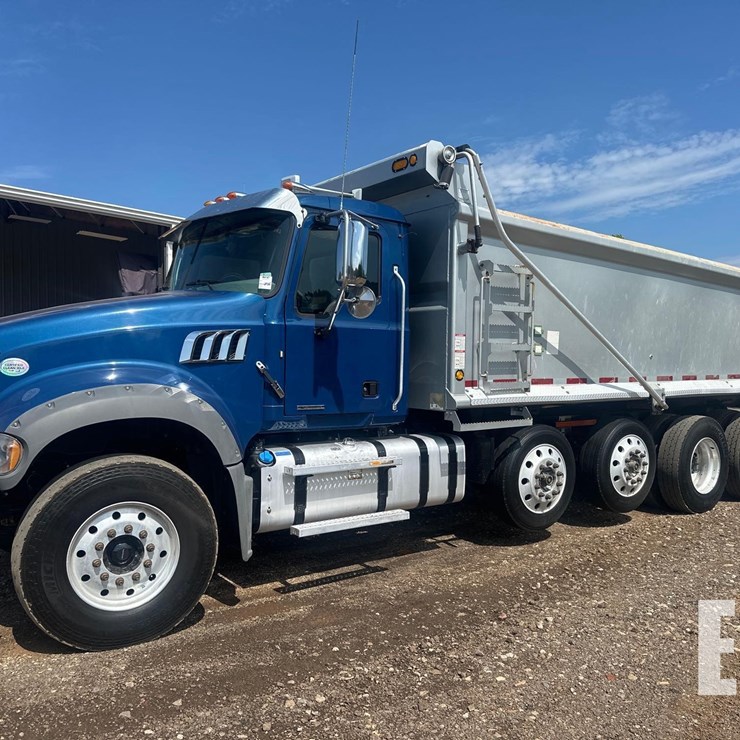 2021 MACK GRANITE 64FR