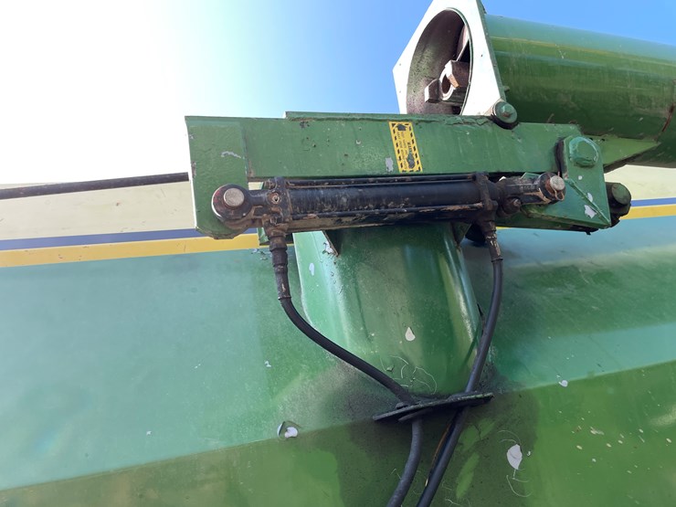 #1057-•-j-&-m-grain-cart-image-16