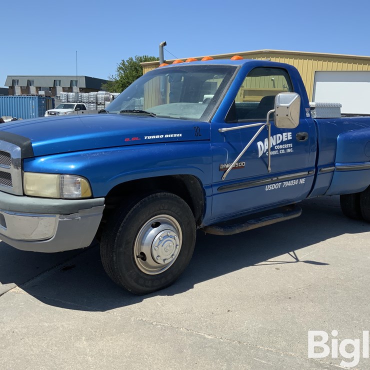 1999 DODGE RAM 3500