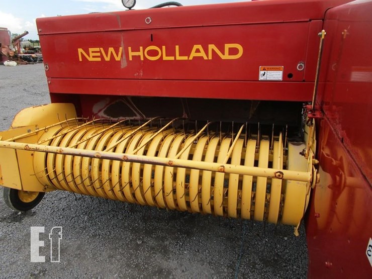 new-holland-570-image-3