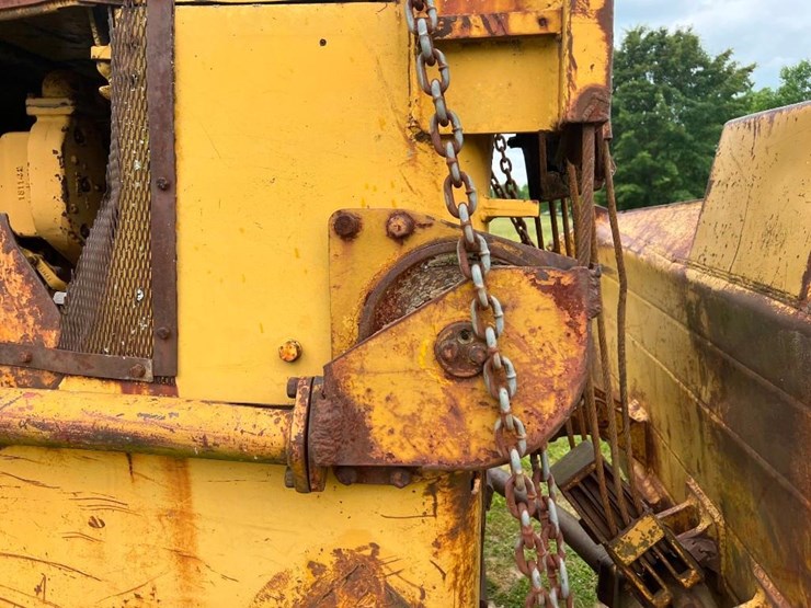 caterpillar-d7-image-89