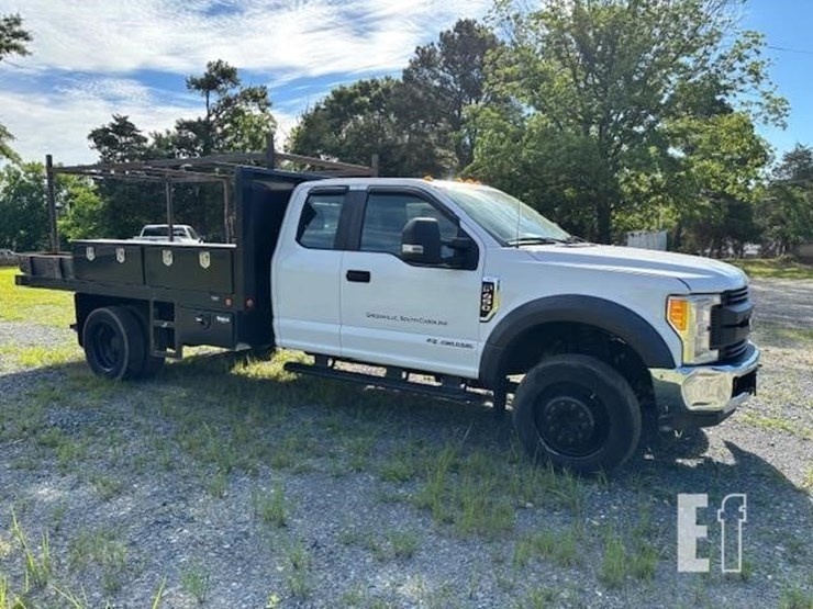 2017-ford-f450-image-3