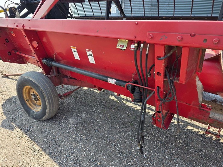 ih-model-1020-bean-head,-25’-wide,-bolt-on-sections,-comes-with-4-wheel-header-trailer,-9.5l-14-tire-image-17
