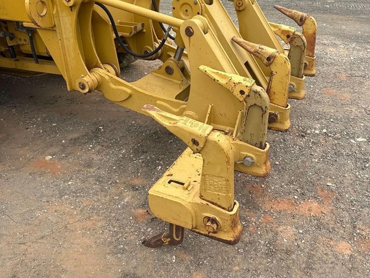 2011-caterpillar-12m-vhp-image-9