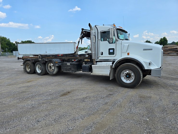2012-kenworth-t800-image-59