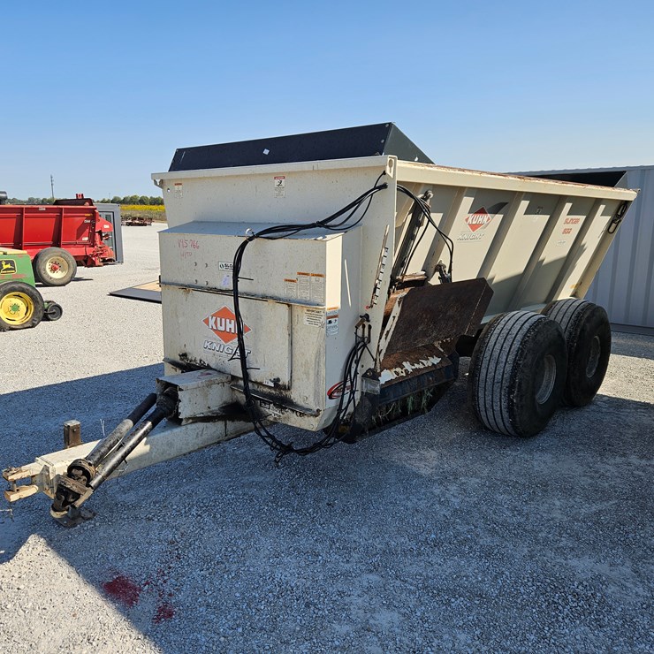 KUHN KNIGHT 8132