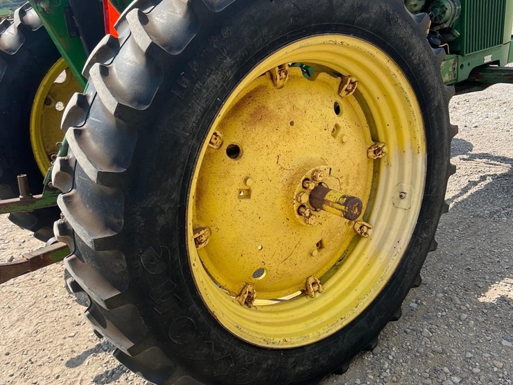 john-deere-2030-image-22