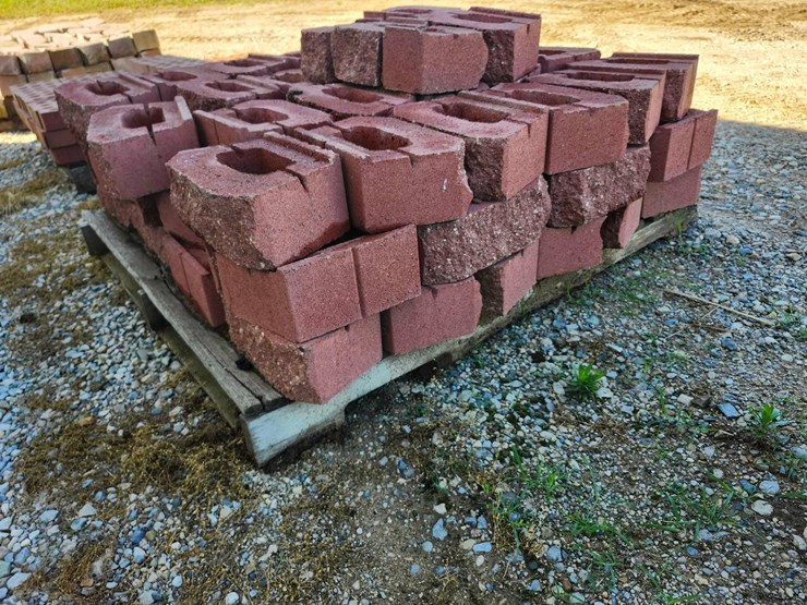 90-retaining-wall-bricks-image-3