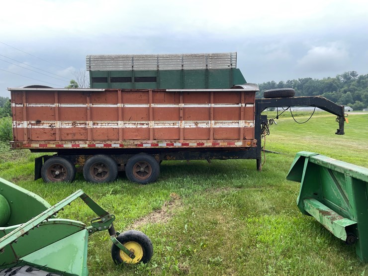 #1028-•-1974-16'-dump-box-goose-neck-trailer-(no-title)-image-4
