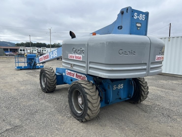 2008-genie-s85-image-6