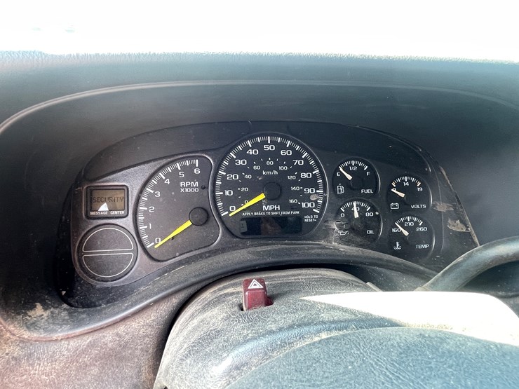 #1040-•-2000-chevy-1500-truck-(has-wi-title)-image-52