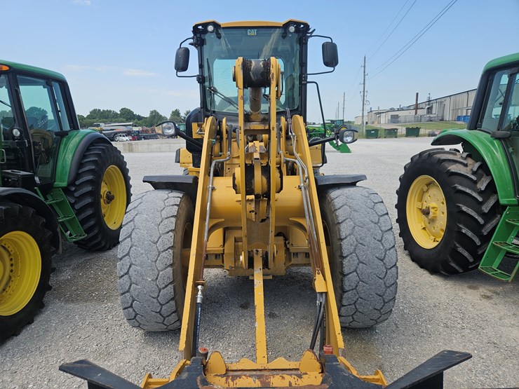 2015-caterpillar-930k-image-4