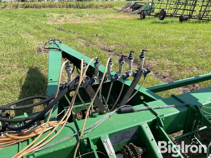 john-deere-7000-image-16