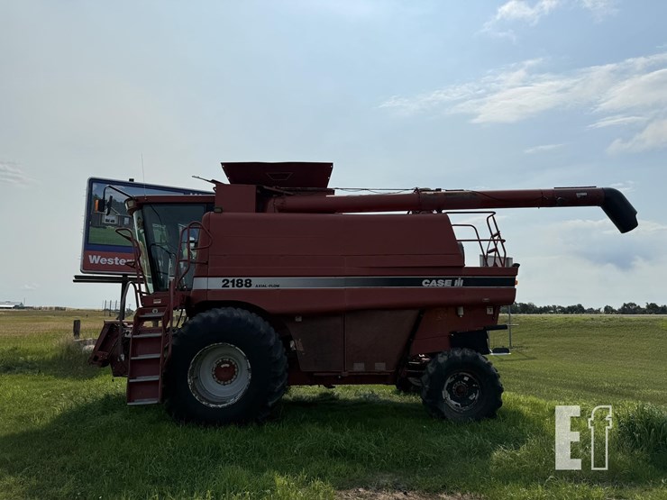 case-ih-2188-image-2