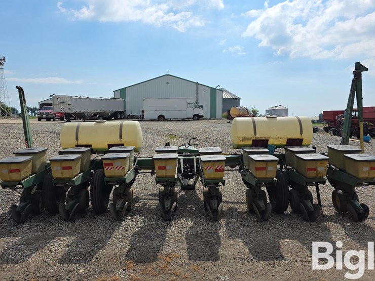 john-deere-7000-image-6