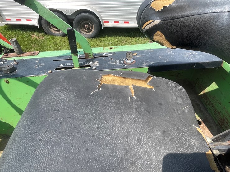 #1061-•-owatonna-260-swather-with-conditioner-image-78
