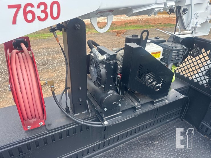 2023-chevrolet-6500-image-24