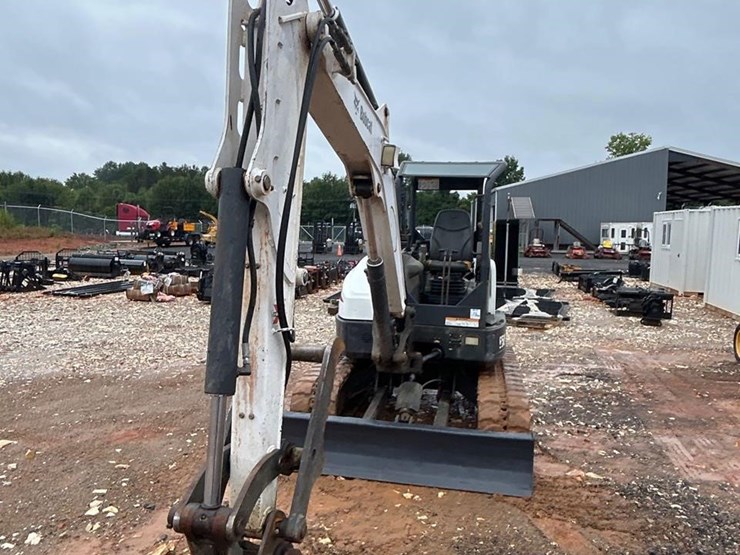 2016-bobcat-e50-image-25