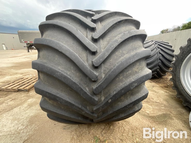 new-holland-615-image-8
