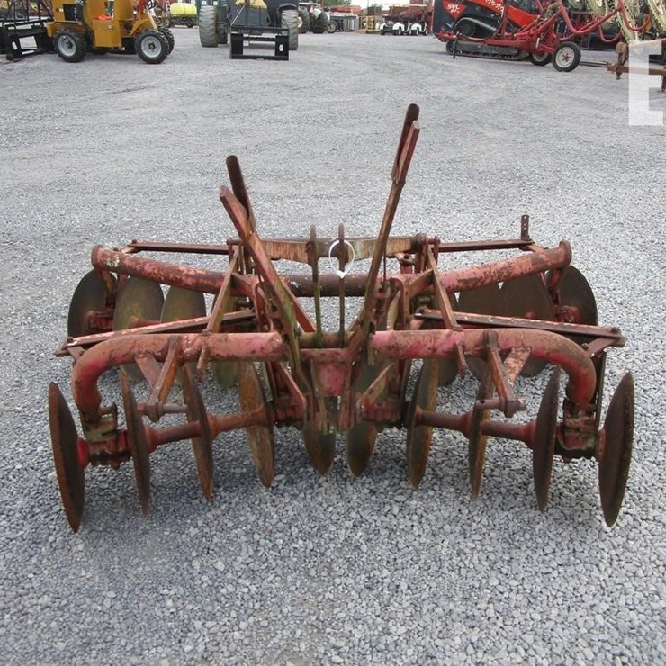 MASSEY-FERGUSON 20