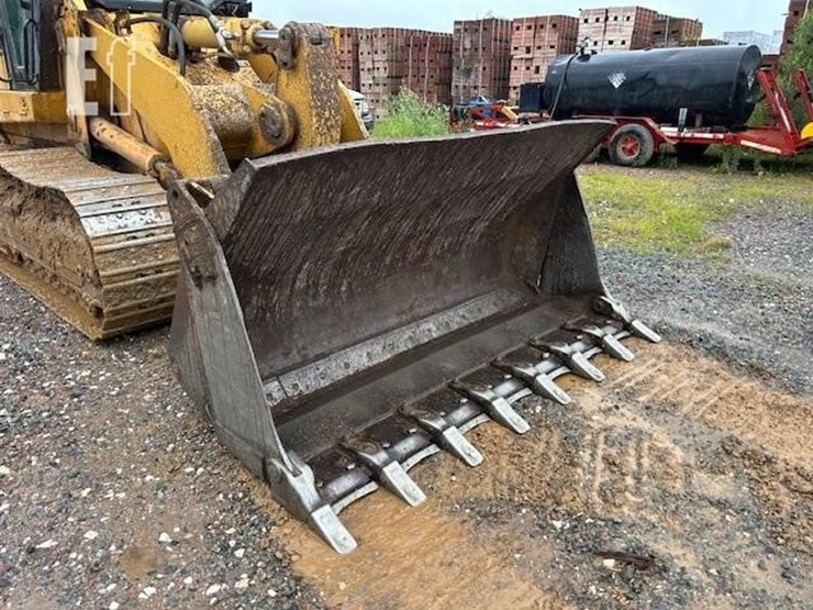 2001-caterpillar-953c-image-25
