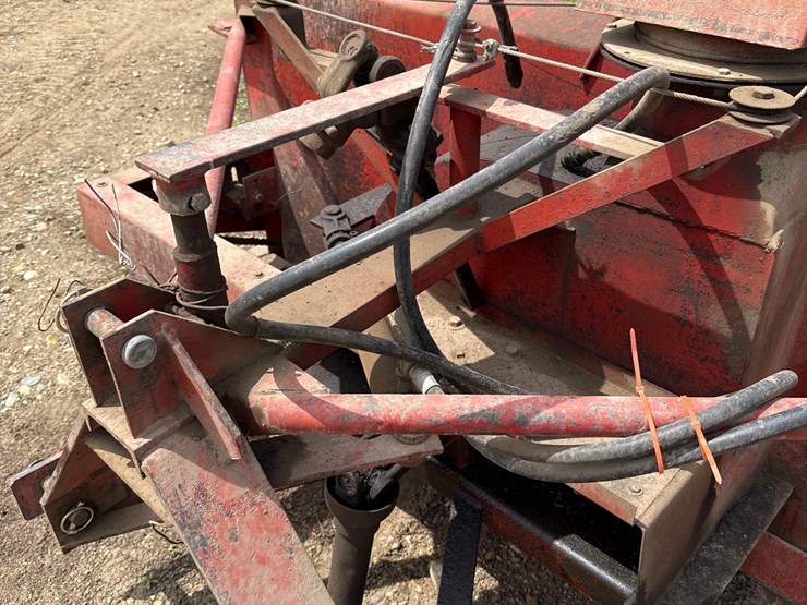 schweiss-7ft-3pt-snowblower-image-14